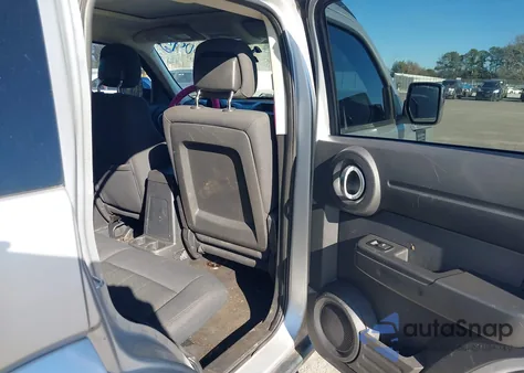 2011 Dodge Nitro Heat z USA, uszkodzony, nr VIN 1D4PU4GK3BW554377